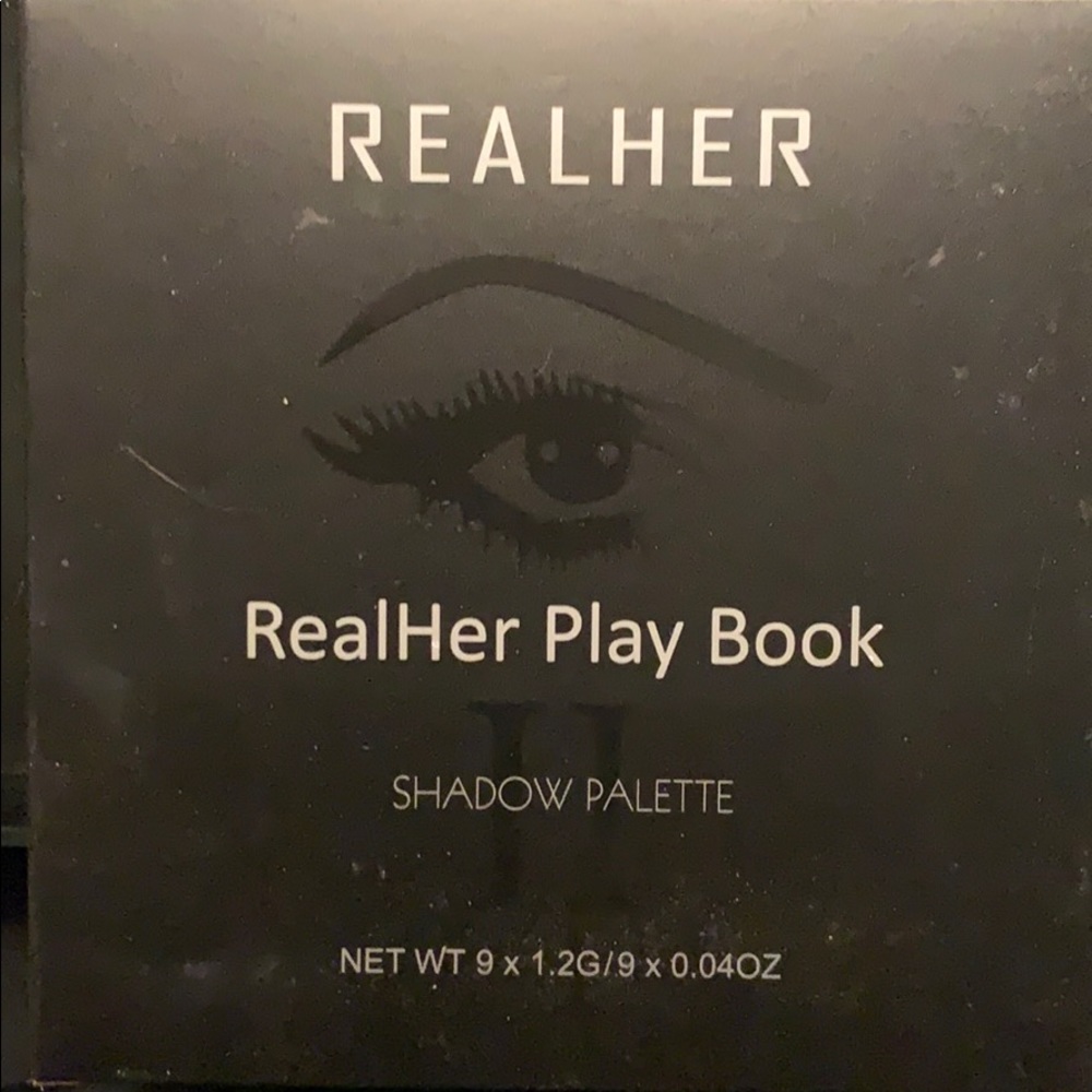 Realher play book shadow palette